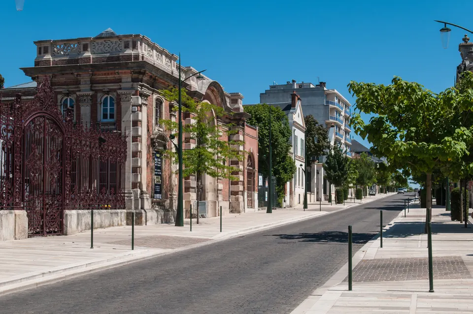 Avenue de Champagne à Épernay